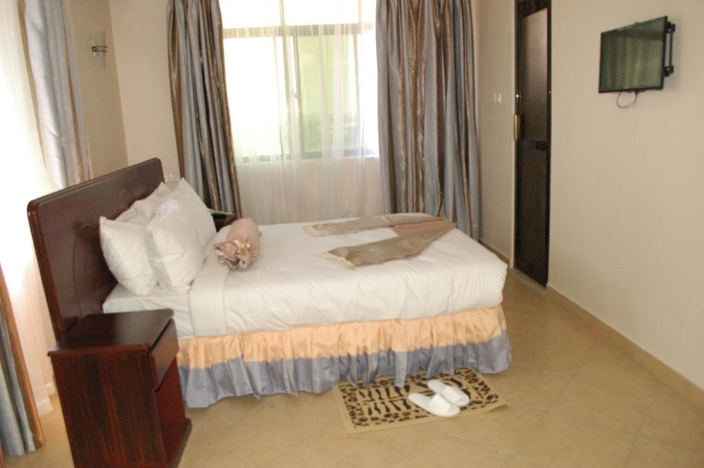 Grace Land Hotel Arusha Zimmer foto